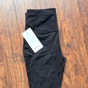 Lululemon Base Pace HR Tight 25” size 10